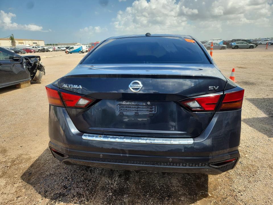 61621036 :رقم المزاد ، 1N4BL4DV5NN378067 vin ، 2022 Nissan Altima مزاد بيع