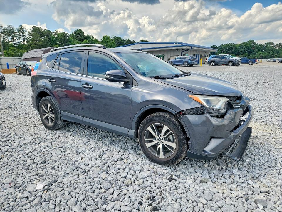 Продаж на аукціоні авто 2017 Toyota Rav4, vin: JTMWFREV9HD094689, номер лоту: 60424336
