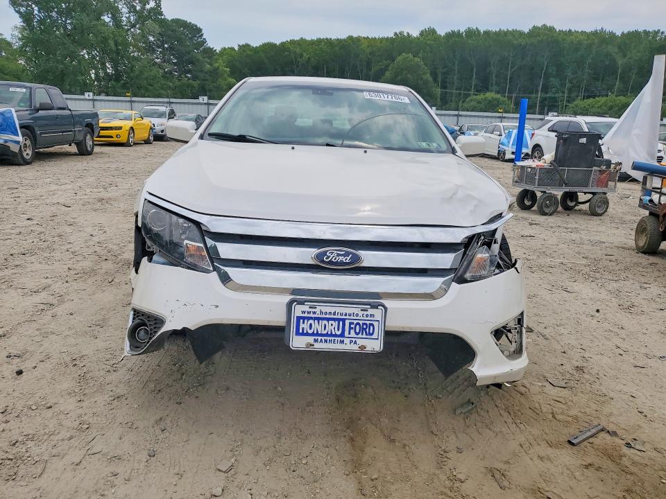 63017786 :رقم المزاد ، 3FADP0L36CR228341 vin ، 2012 Ford Fusion مزاد بيع