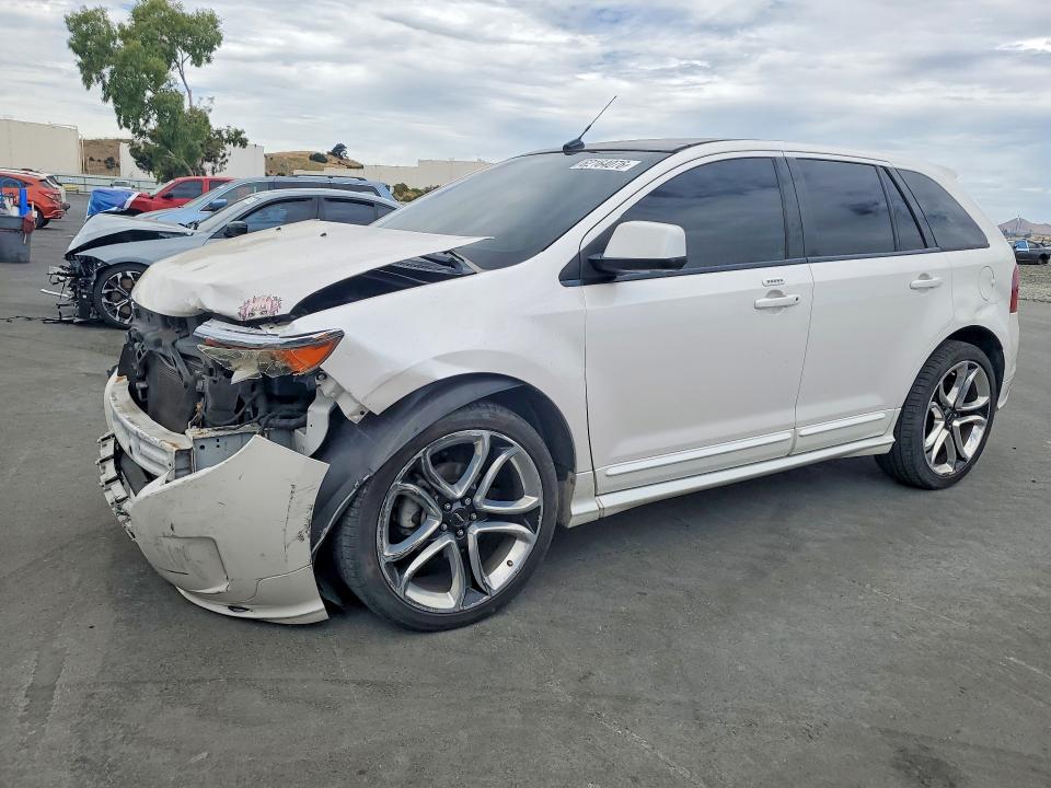 2011 Ford Edge მანქანა იყიდება აუქციონზე, vin: 2FMDK3AK4BBA53648, აუქციონის ნომერი: 62164076