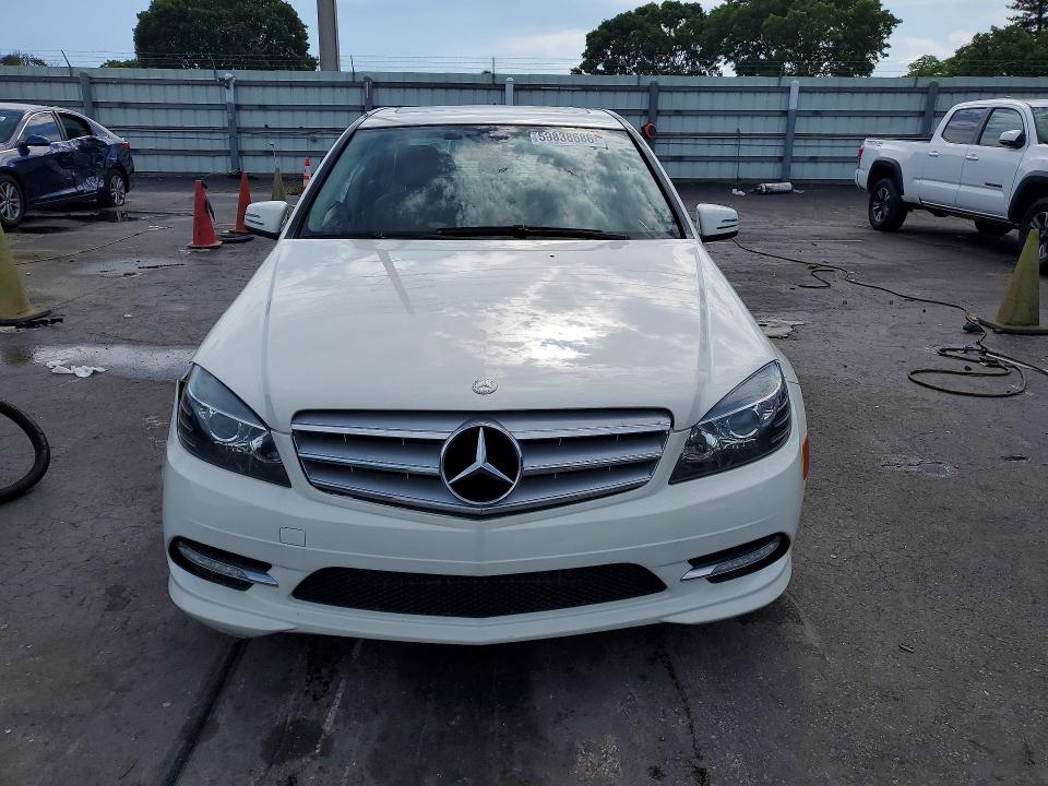 59838686 :رقم المزاد ، WDDGF5EB3BA479683 vin ، 2011 Mercedes-benz C مزاد بيع