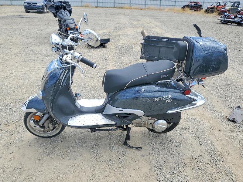 61735266 :رقم المزاد ، L5YTCKPF4L1173554 vin ، 2020 Znen Scooter مزاد بيع