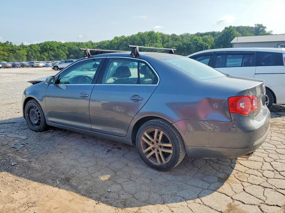 62035896 :رقم المزاد ، 3VWRF71K46M755170 vin ، 2006 Volkswagen Jetta مزاد بيع