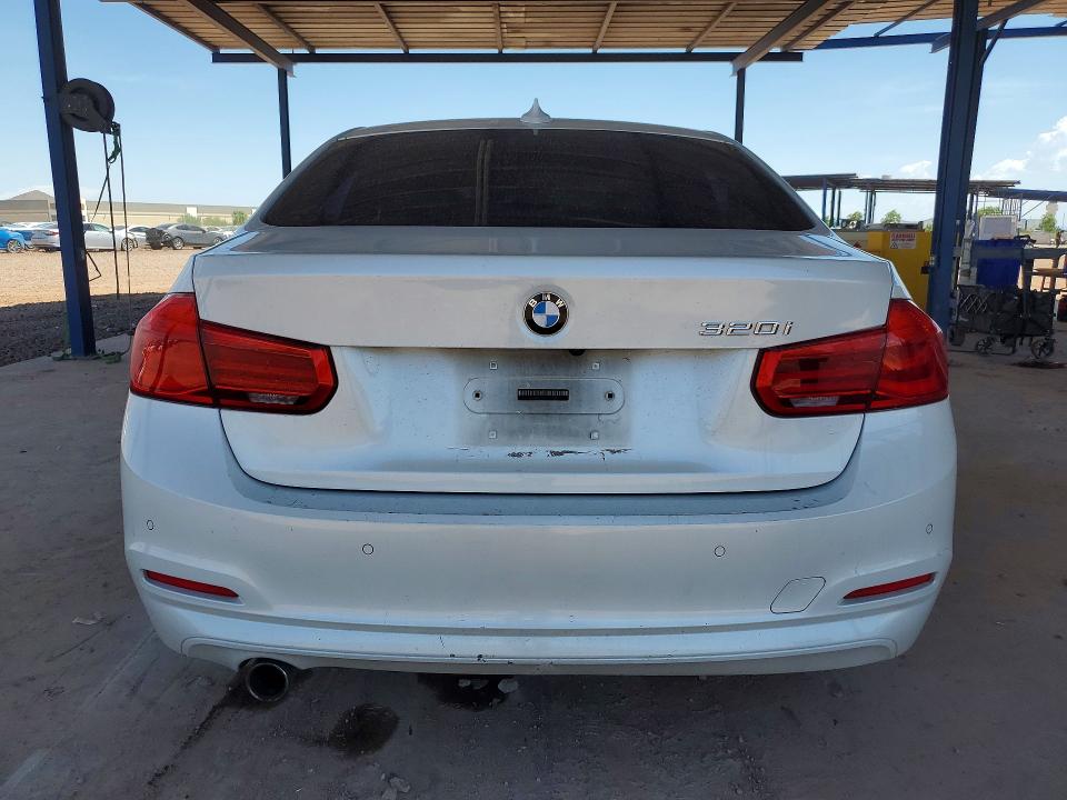 2016 Bmw 320 მანქანა იყიდება აუქციონზე, vin: WBA8E1G51GNT34284, აუქციონის ნომერი: 62471516