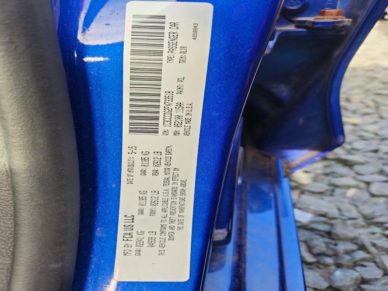 60061606 :رقم المزاد ، 1C3CCCDG2FN733518 vin ، 2015 Chrysler 200 مزاد بيع