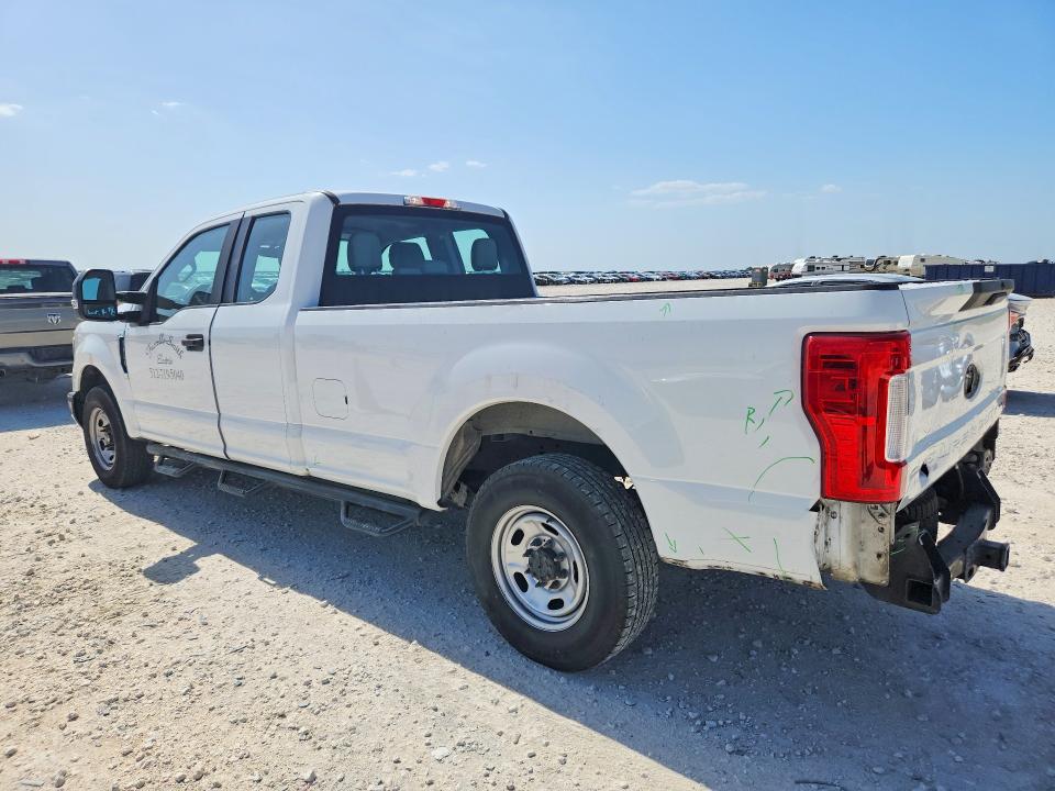 61789336 :رقم المزاد ، 1FT7X2A67KED15117 vin ، 2019 Ford F250 مزاد بيع