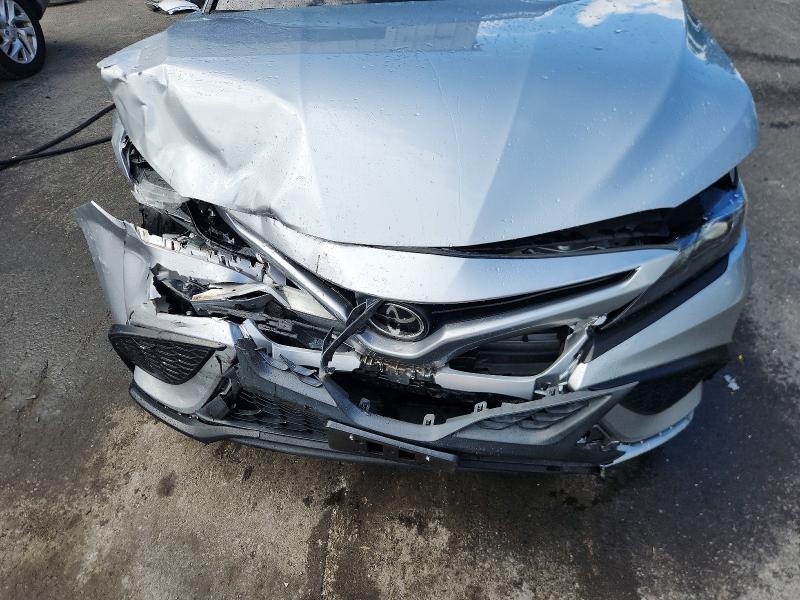 Продажа на аукционе авто 2022 Toyota Camry, vin: 4T1G11BK5NU055832, номер лота: 62297126