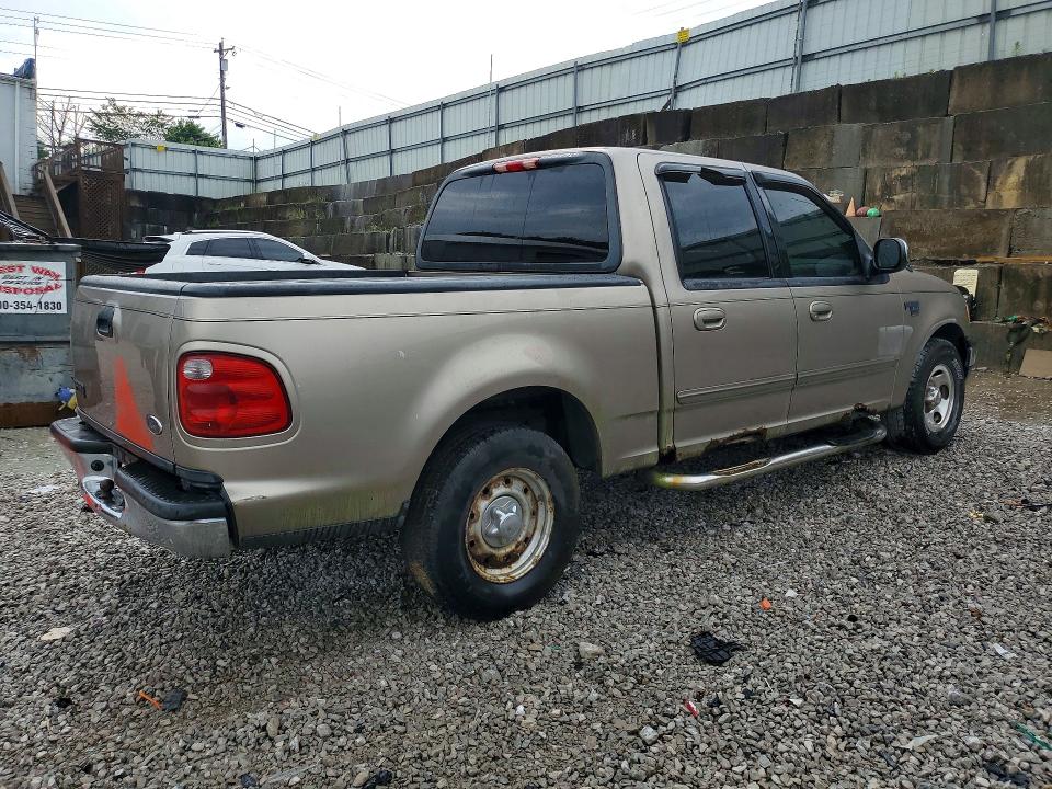 60557436 :رقم المزاد ، 1FTRW07622KE20575 vin ، 2002 Ford F150 مزاد بيع