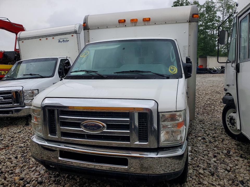 Продажа на аукционе авто 2013 Ford E350, vin: 1FDWE3FL5DDA85295, номер лота: 61444546