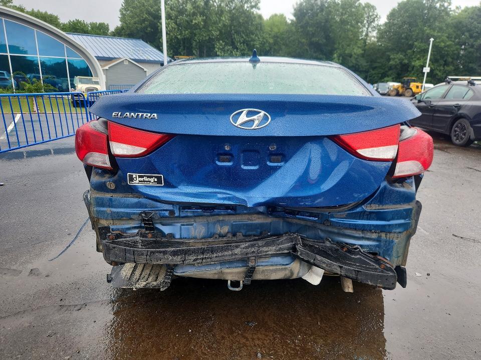 Продажа на аукционе авто 2013 Hyundai Elantra, vin: KMHDH4AE5DU013672, номер лота: 63020876
