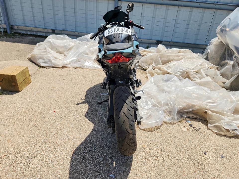 58100046 :رقم المزاد ، JKAEXKH13LDA73769 vin ، 2020 Kawasaki Ex400 مزاد بيع