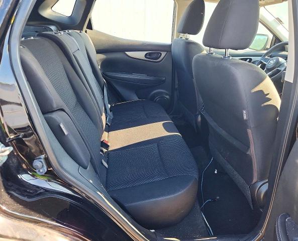 62595426 :رقم المزاد ، JN1BJ1AV4MW561894 vin ، 2021 Nissan Rogue Sport مزاد بيع