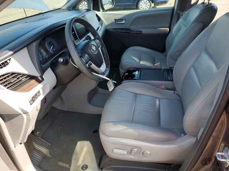 Продаж на аукціоні авто 2017 Toyota Sienna, vin: 5TDYZ3DC5HS813678, номер лоту: 61111476