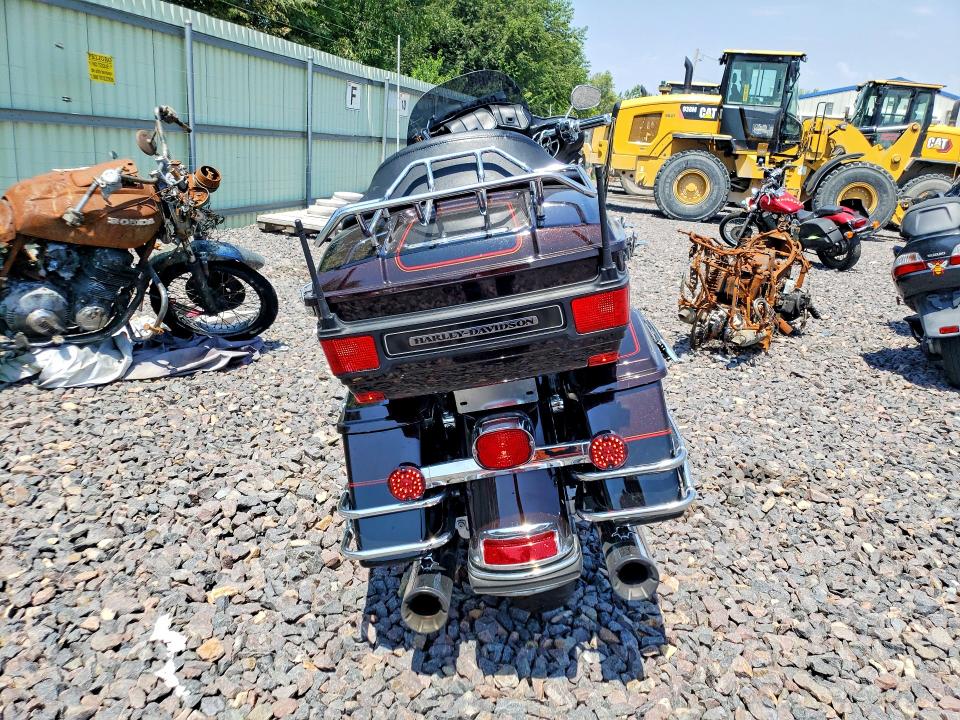 2011 Harley-davidson Flhtcu მანქანა იყიდება აუქციონზე, vin: 1HD1FC416BB623300, აუქციონის ნომერი: 62655176