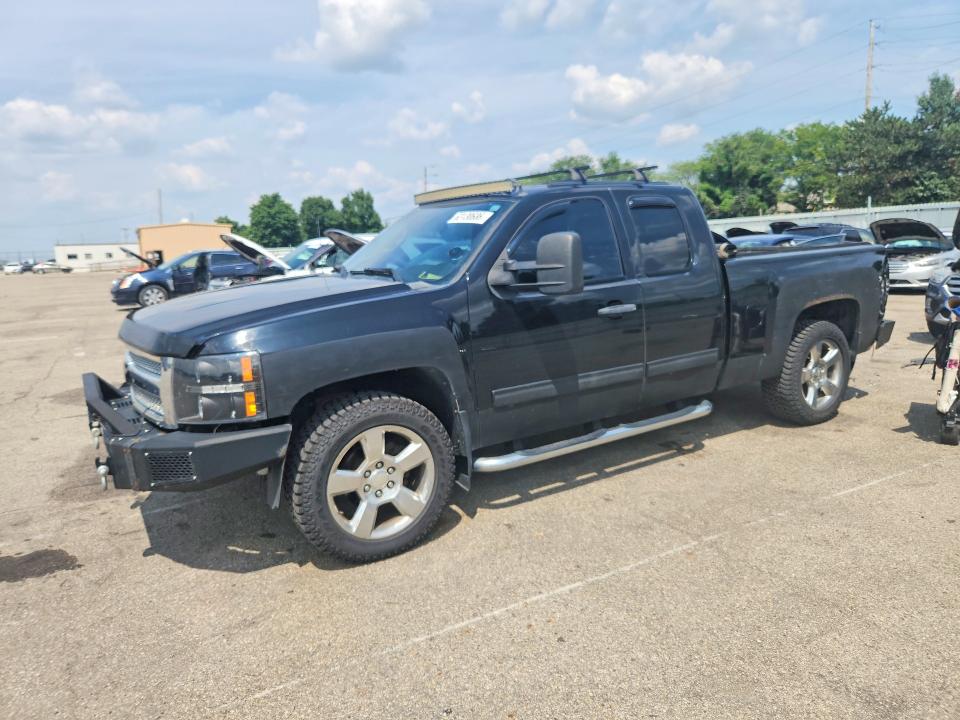 Продажа на аукционе авто 2010 Chevrolet Silverado, vin: 1GCSKSE33AZ156659, номер лота: 63130686