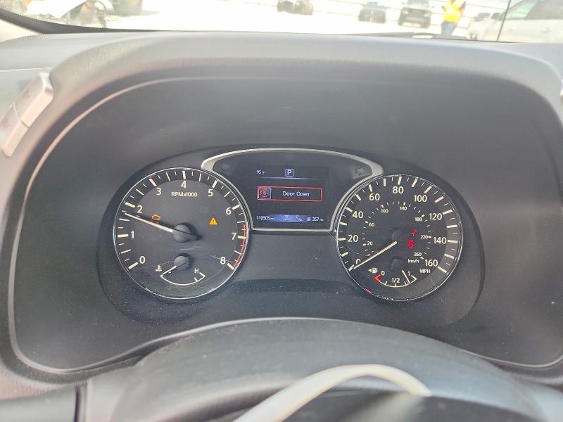 62089476 :رقم المزاد ، 5N1DR2MN9JC626778 vin ، 2018 Nissan Pathfinder مزاد بيع