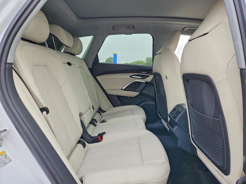 59143886 :رقم المزاد ، WA12AAGU1S2080835 vin ، 2025 Audi Q5 مزاد بيع