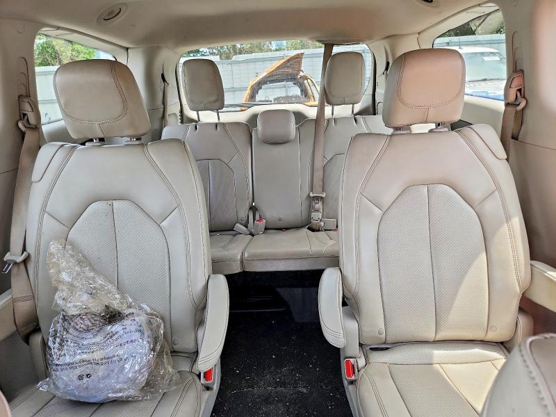 2021 Chrysler Voyager მანქანა იყიდება აუქციონზე, vin: 2C4RC1DG4MR516952, აუქციონის ნომერი: 61345946