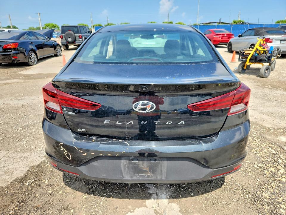 60016706 :رقم المزاد ، 5NPD74LF9LH584460 vin ، 2020 Hyundai Elantra مزاد بيع