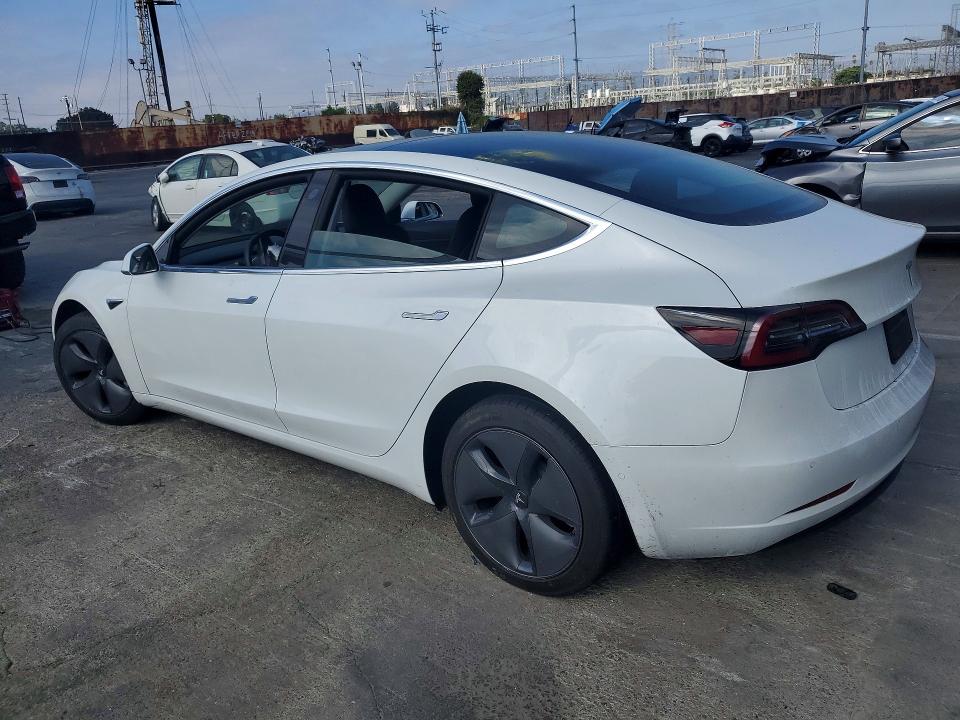 62853776 :رقم المزاد ، 5YJ3E1EA3KF427375 vin ، 2019 Tesla Model 3 مزاد بيع