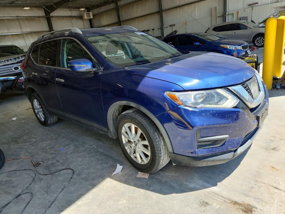 Продажа на аукционе авто 2017 Nissan Rogue, vin: KNMAT2MVXHP602307, номер лота: 59385716