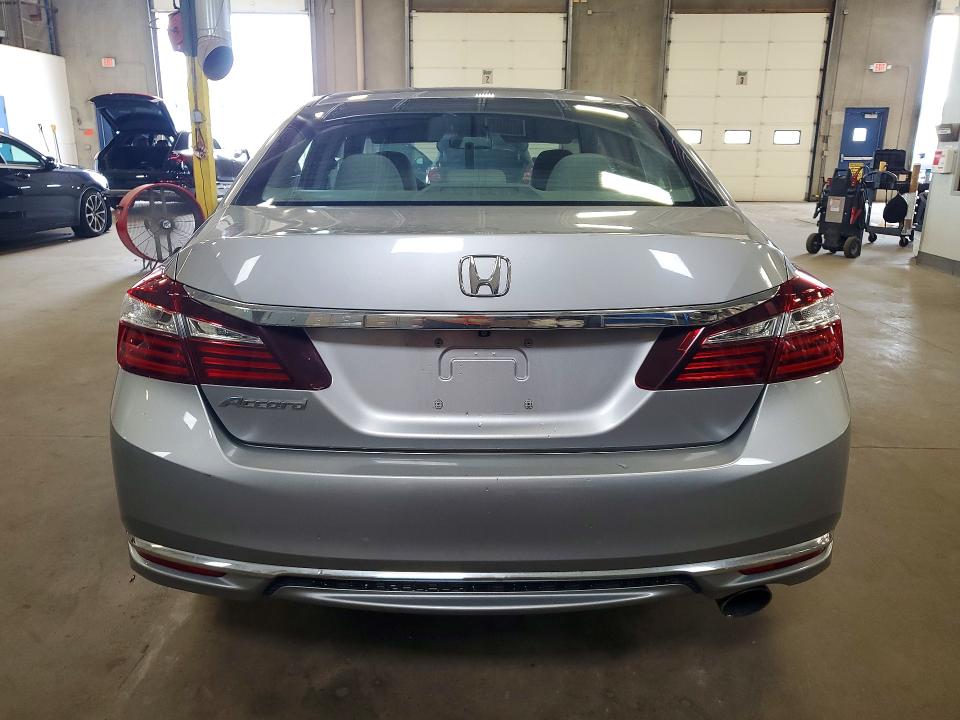 60362846 :رقم المزاد ، 1HGCR2F34GA218156 vin ، 2016 Honda Accord مزاد بيع