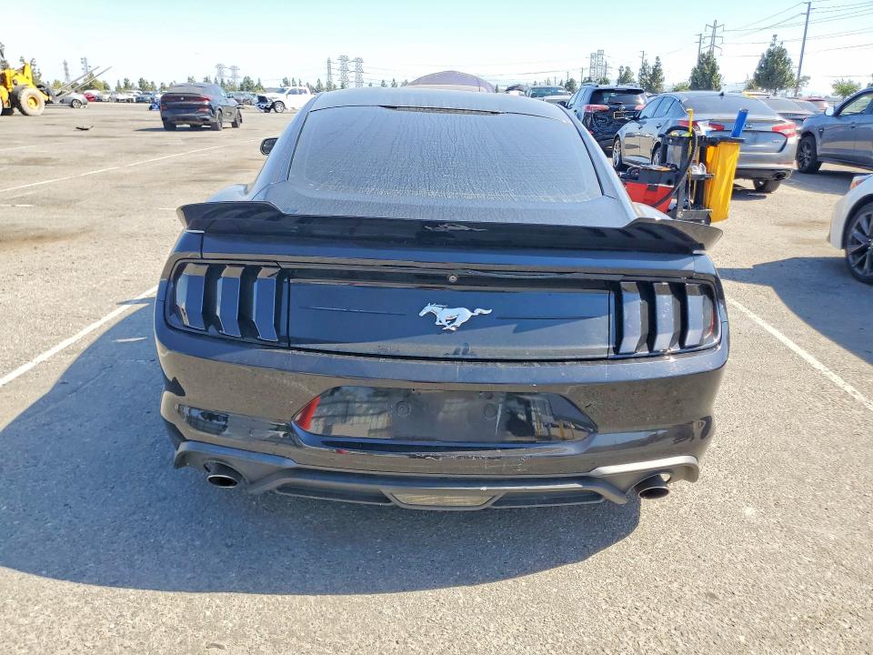 Aukcja sprzedaży 2018 Ford Mustang, vin: 1FA6P8TH2J5108975, numer aukcji: 61596866