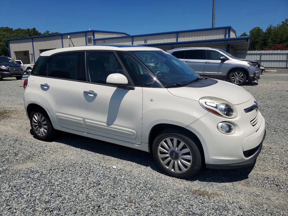 Продажа на аукционе авто 2014 Fiat 500l, vin: ZFBCFABHXEZ016507, номер лота: 61081146