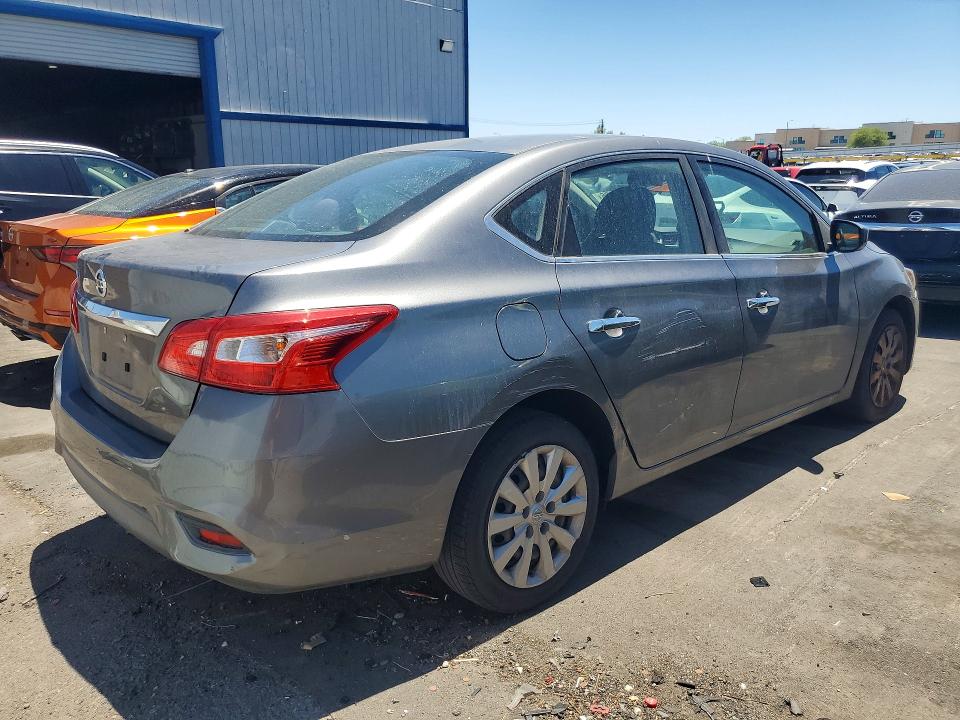 60141836 :رقم المزاد ، 3N1AB7APXHY391049 vin ، 2017 Nissan Sentra مزاد بيع