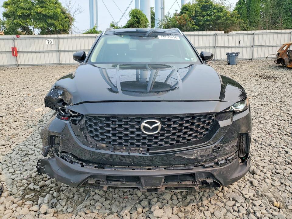 60672426 :رقم المزاد ، 7MMVABCM4PN133547 vin ، 2023 Mazda Cx-50 مزاد بيع