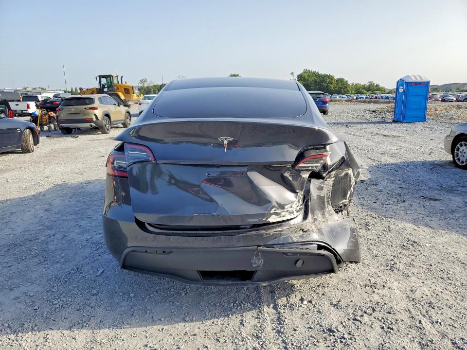 Продажа на аукционе авто 2024 Tesla Model Y, vin: 7SAYGDED3RF015174, номер лота: 60384186