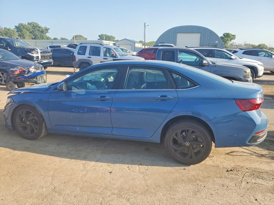 2026 Volkswagen Jetta მანქანა იყიდება აუქციონზე, vin: 3VW7W7BU8TM016418, აუქციონის ნომერი: 62594526