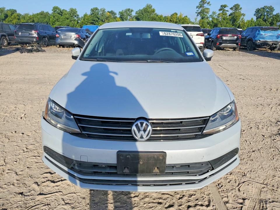 2017 Volkswagen Jetta მანქანა იყიდება აუქციონზე, vin: 3VW2B7AJ3HM382582, აუქციონის ნომერი: 62870206