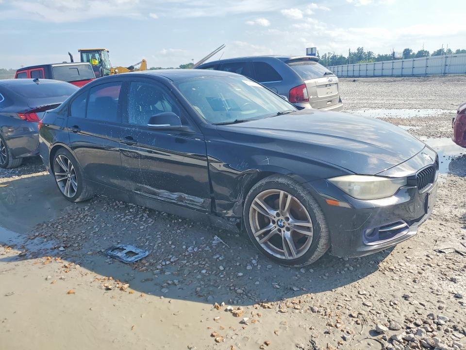 60803026 :رقم المزاد ، WBA3A5G5XFNS88109 vin ، 2015 Bmw 328 مزاد بيع