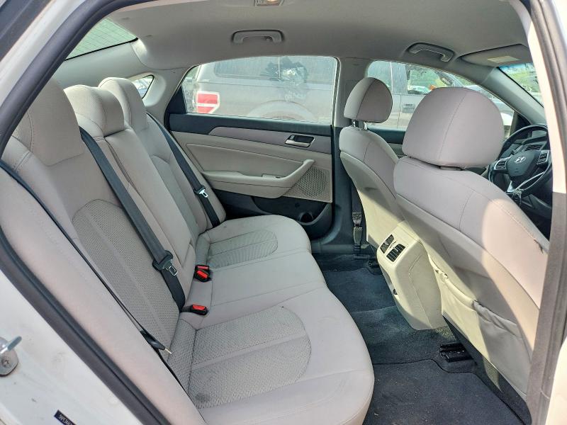 60046376 :رقم المزاد ، 5NPE34AF6JH728112 vin ، 2018 Hyundai Sonata مزاد بيع