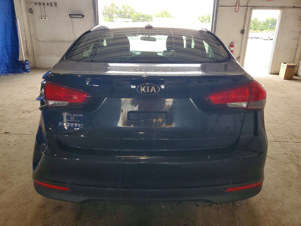 2017 Kia Forte მანქანა იყიდება აუქციონზე, vin: 3KPFK4A70HE020839, აუქციონის ნომერი: 60445396