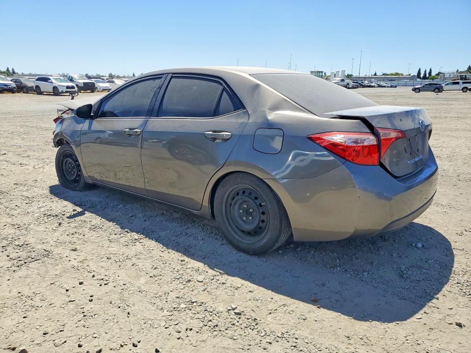 2018 Toyota Corolla მანქანა იყიდება აუქციონზე, vin: 2T1BURHE0JC055282, აუქციონის ნომერი: 62717516