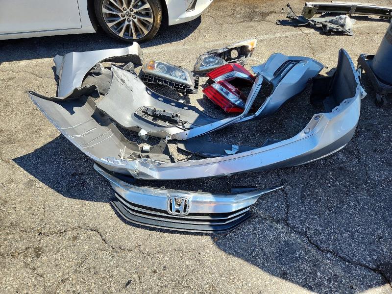 Aukcja sprzedaży 2017 Honda Accord, vin: 1HGCR2F8XHA116096, numer aukcji: 62443726
