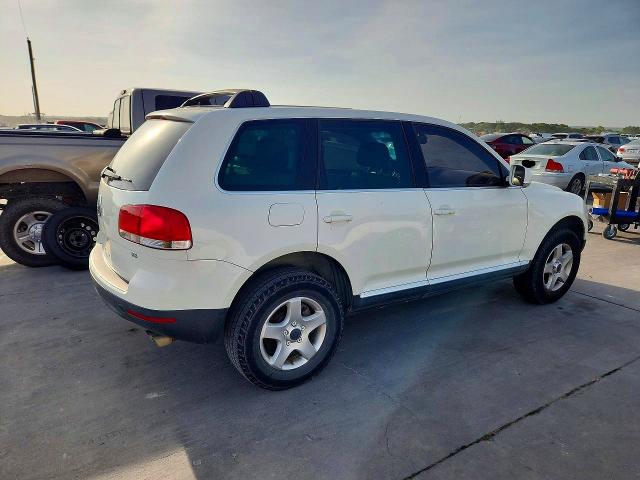2004 Volkswagen Touareg მანქანა იყიდება აუქციონზე, vin: WVGBC67L74D038239, აუქციონის ნომერი: 63049326