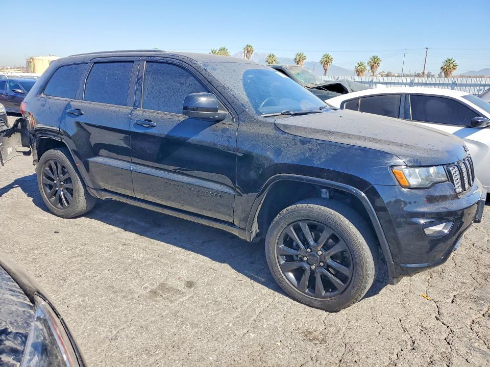 60080806 :رقم المزاد ، 1C4RJEAGXHC702740 vin ، 2017 Jeep Grand Cherokee مزاد بيع