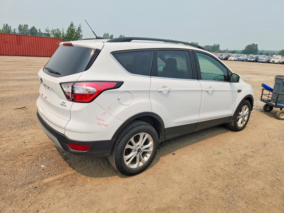 Продажа на аукционе авто 2018 Ford Escape, vin: 1FMCU0GD5JUC14420, номер лота: 60174596