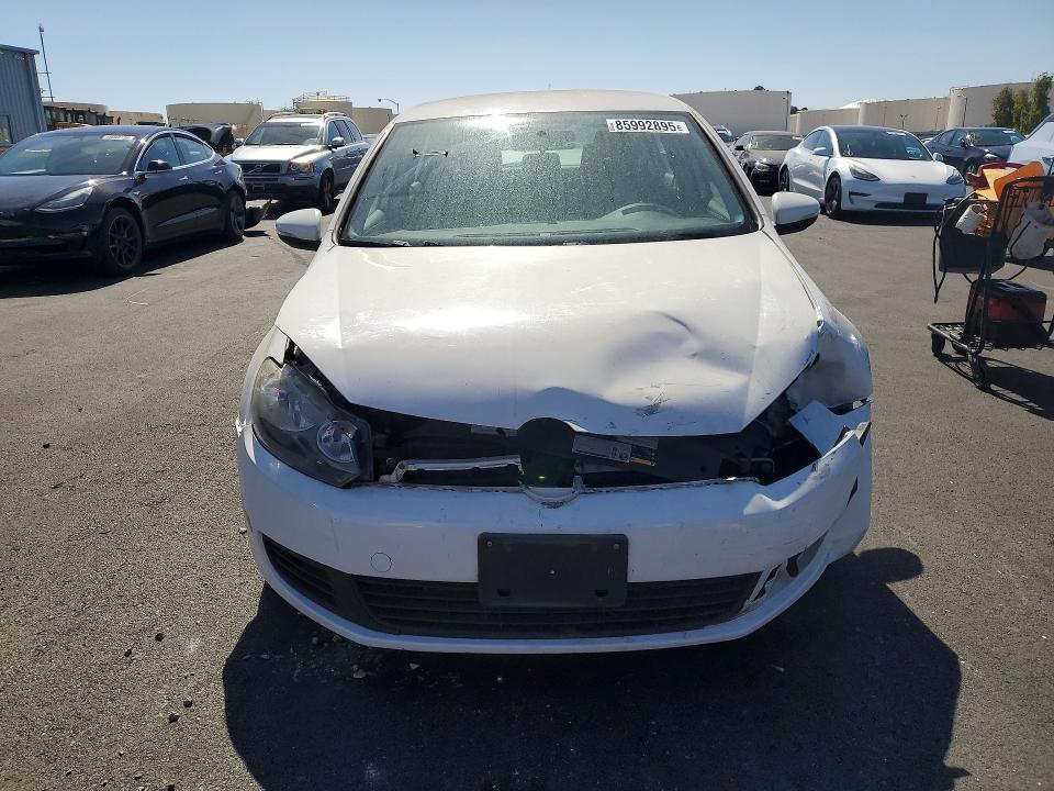 85992895 :رقم المزاد ، WVWDB7AJ5DW131438 vin ، 2013 Volkswagen Golf مزاد بيع