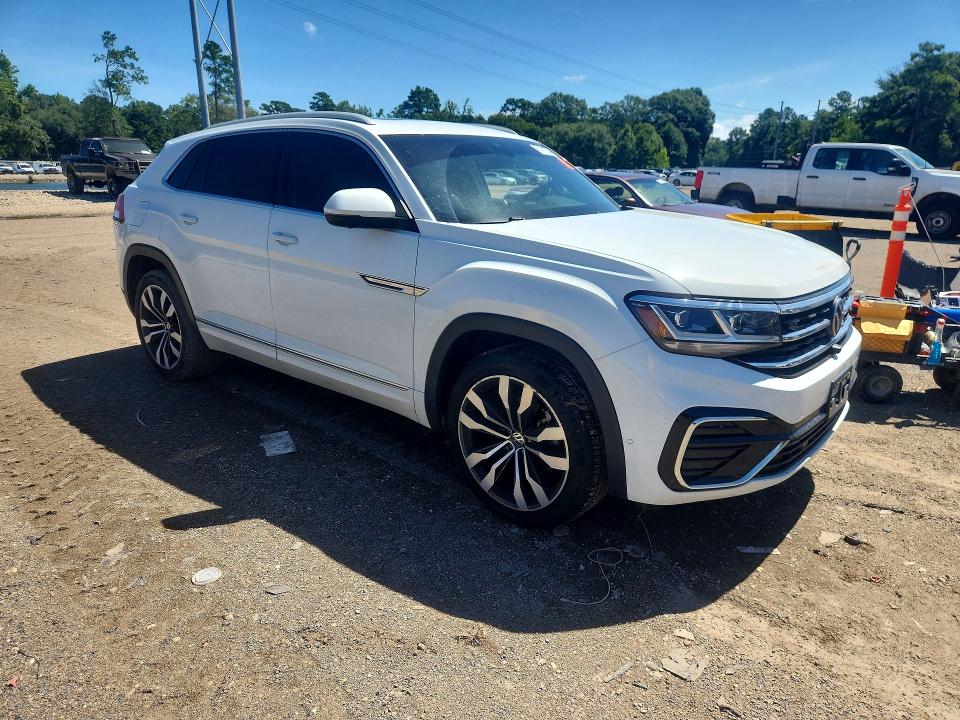 Продажа на аукционе авто 2021 Volkswagen Atlas Cross Sport, vin: 1V2FE2CA1MC225543, номер лота: 61717046