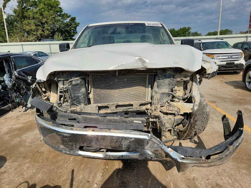 59248086 :رقم المزاد ، 1C6RR6FT7FS591708 vin ، 2015 Ram 1500 مزاد بيع