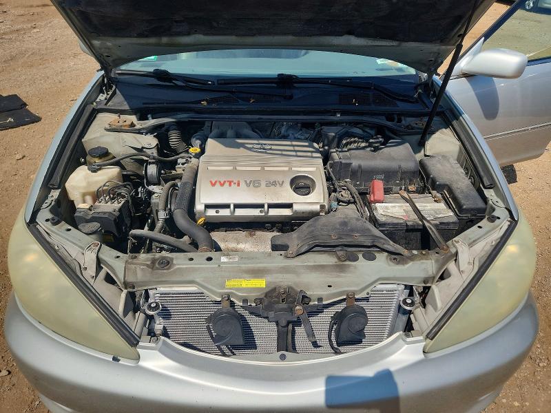60014806 :رقم المزاد ، 4T1BF30K65U087893 vin ، 2005 Toyota Camry مزاد بيع