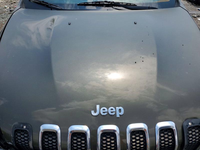 62270986 :رقم المزاد ، 1C4PJMCSXEW258966 vin ، 2014 Jeep Cherokee مزاد بيع