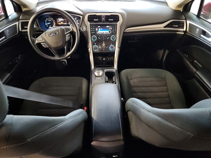 60940546 :رقم المزاد ، 3FA6P0H7XHR148617 vin ، 2017 Ford Fusion مزاد بيع