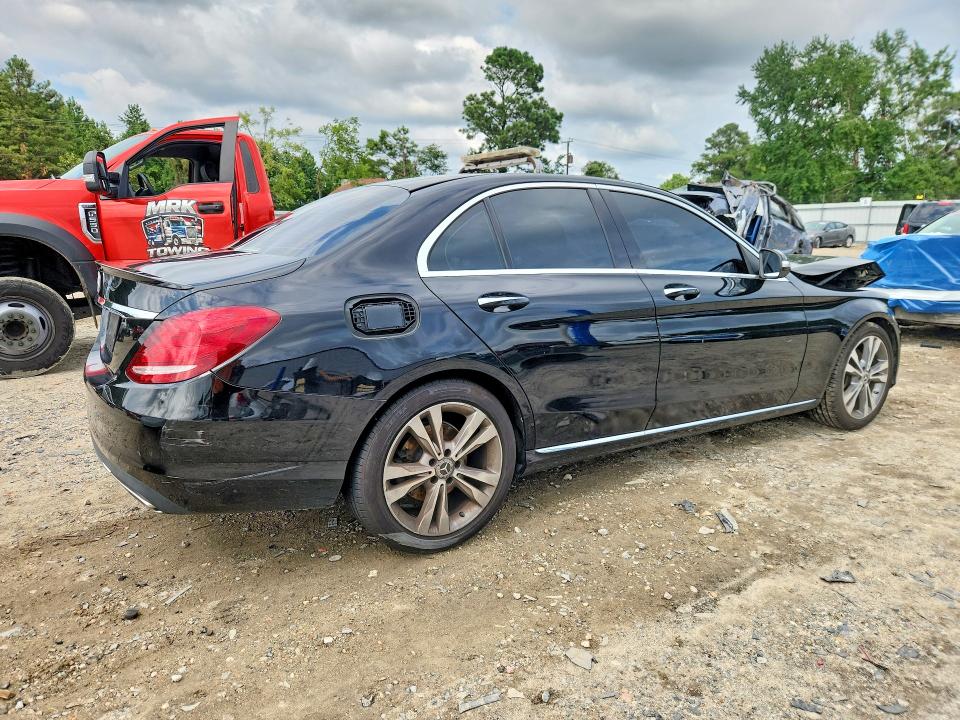 Продаж на аукціоні авто 2017 Mercedes-benz C, vin: 55SWF4JB8HU219736, номер лоту: 61781326
