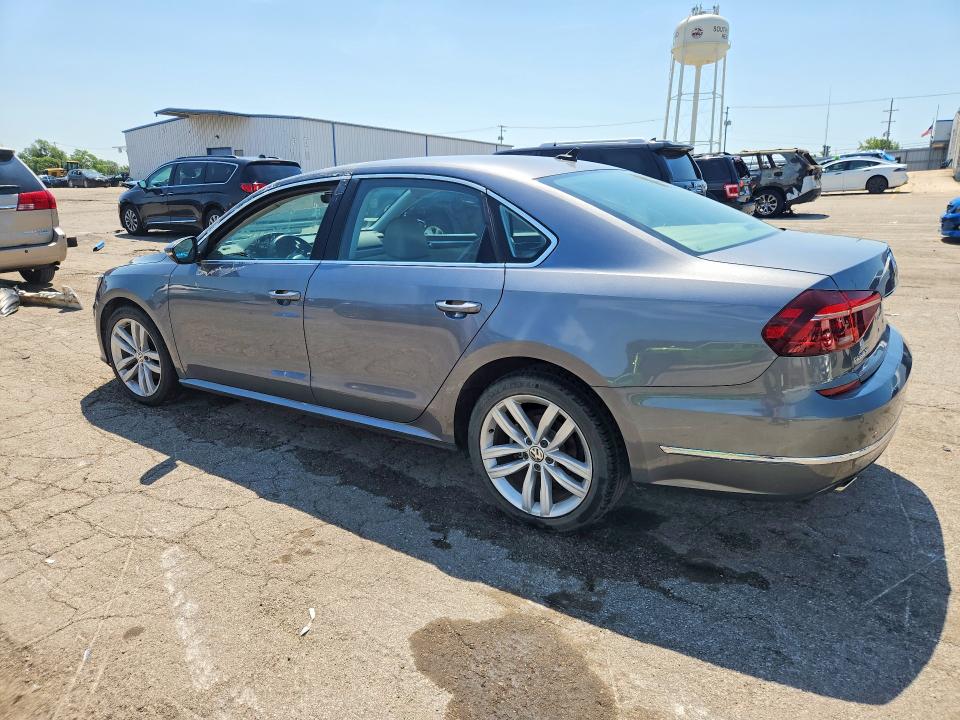 Продажа на аукционе авто 2018 Volkswagen Passat, vin: 1VWBA7A33JC049617, номер лота: 59721706