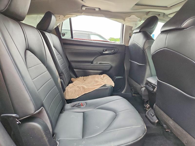 Продажа на аукционе авто 2020 Toyota Highlander, vin: 5TDGZRBH1LS047292, номер лота: 60742136